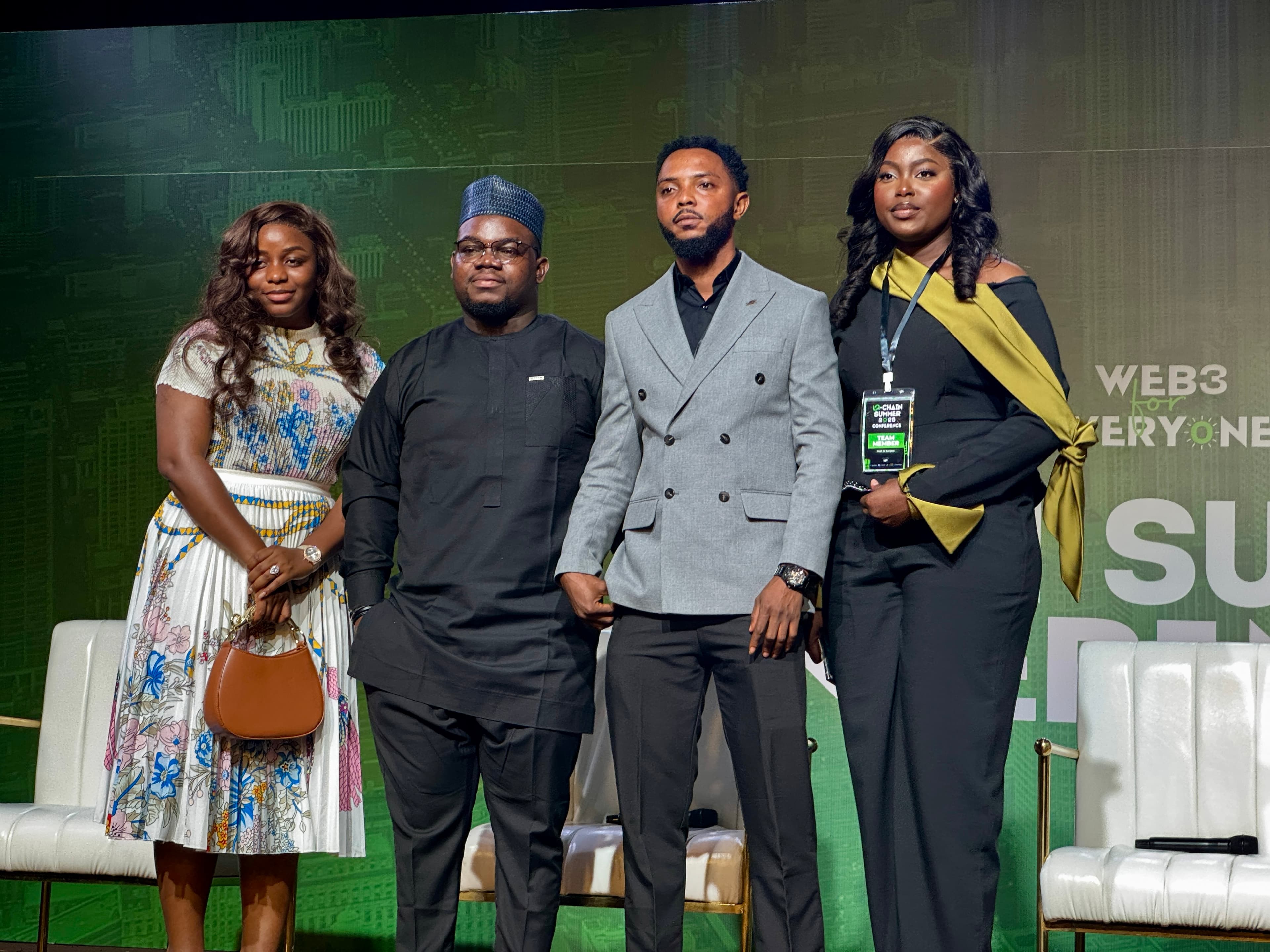 Photo session with Amahra, Noble Ironside, Sir Khaycee, and Defi Princess at Unchain Summer 2025 (from right-to-left)